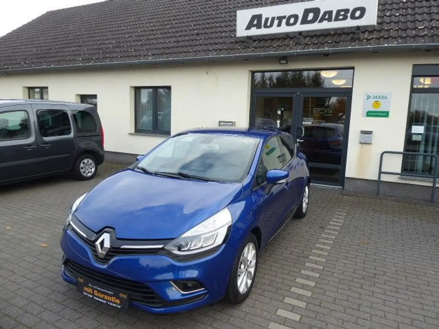 Renault Clio IV Intens Blau - 1