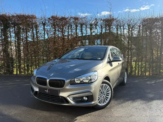 BMW 218 Active Tourer / LUXURY / / CUIR / / CAMERA /