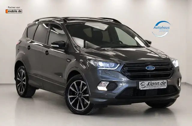 Ford Kuga main image