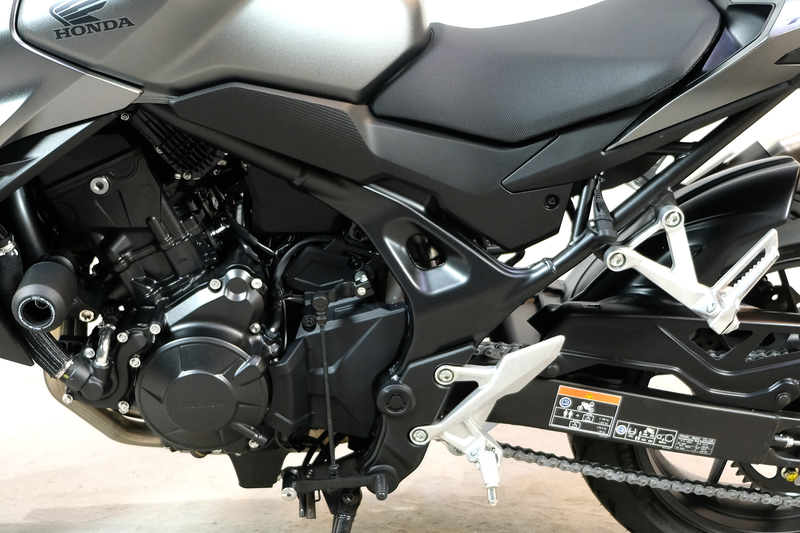 Honda CB 750 Hornet — photo 10