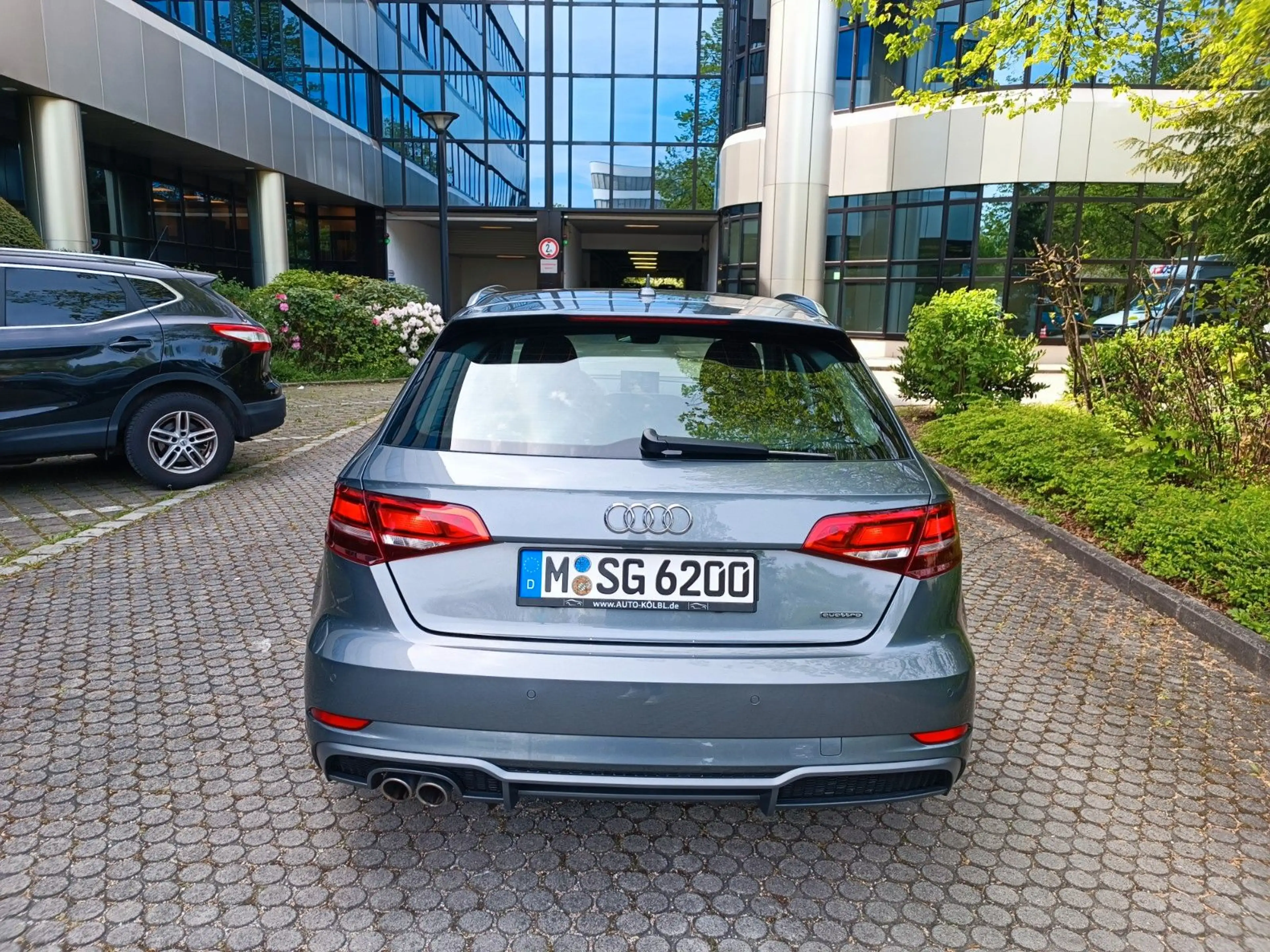 Audi A3 S-Line Sportback Quattro *MwSt *1.Hand *Massage — photo 4