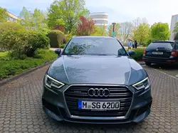 Audi A3 S Line Sportback Quattro *MwSt *1.Hand *Massage