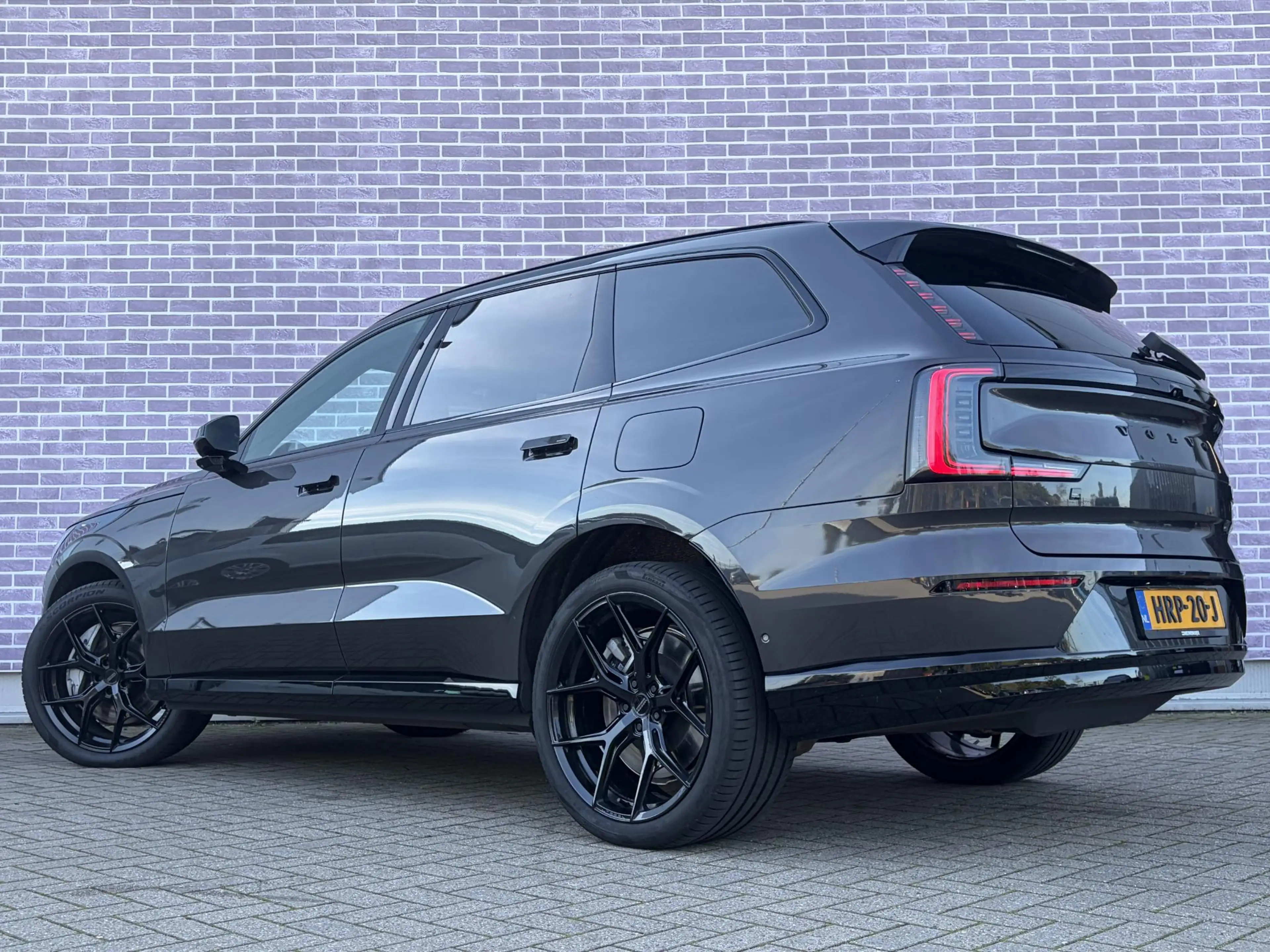 Volvo EX90 Twin Motor Ultra 7p. 111 kWh | 22" Vossen Velgen | — photo 8