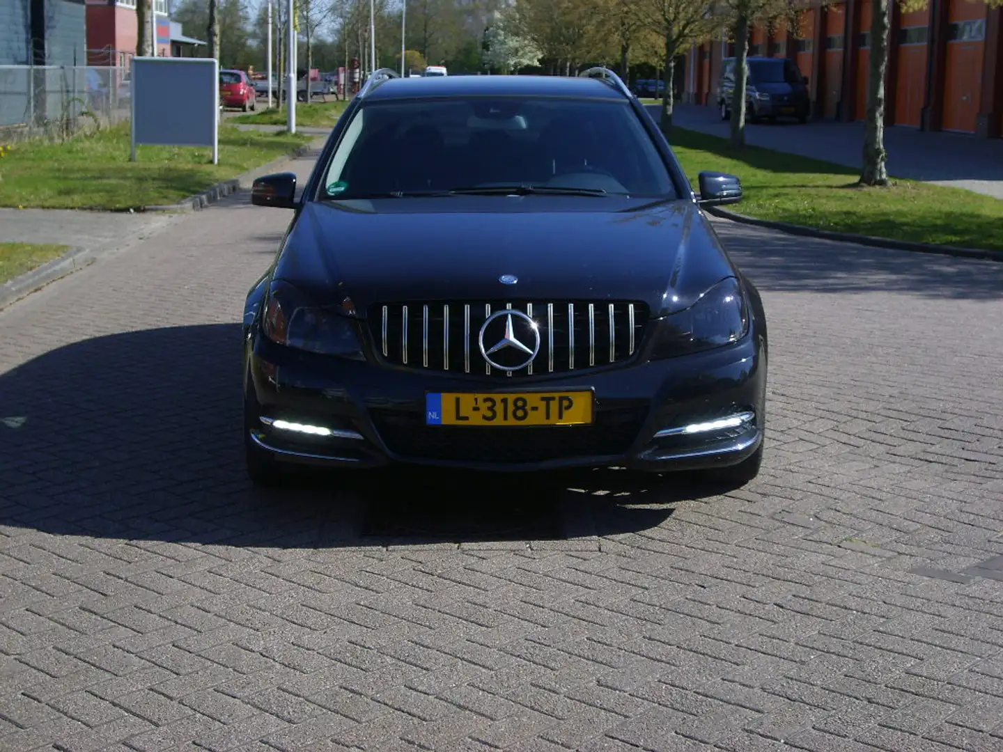 Mercedes-Benz C 200 Estate CDI Avantgarde Zwart - 2