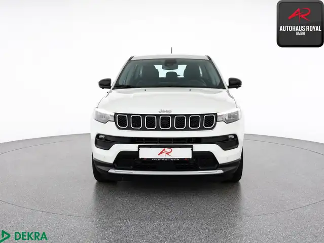 Jeep Compass view 8