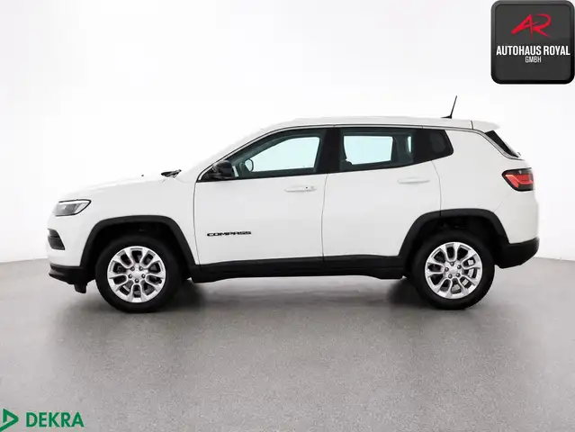 Jeep Compass view 2