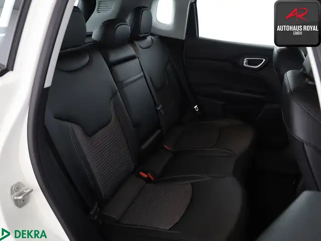 Jeep Compass view 13