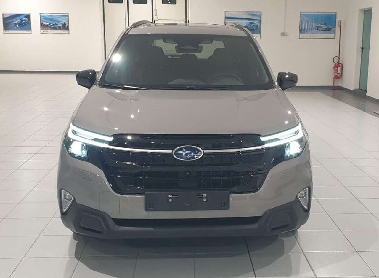Subaru Forester New MY 25 2.0i e-Boxer PREMIUM