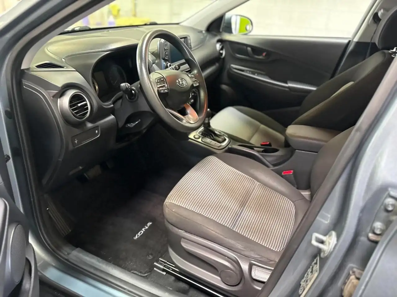 Hyundai KONA снимка Hyundai KONA