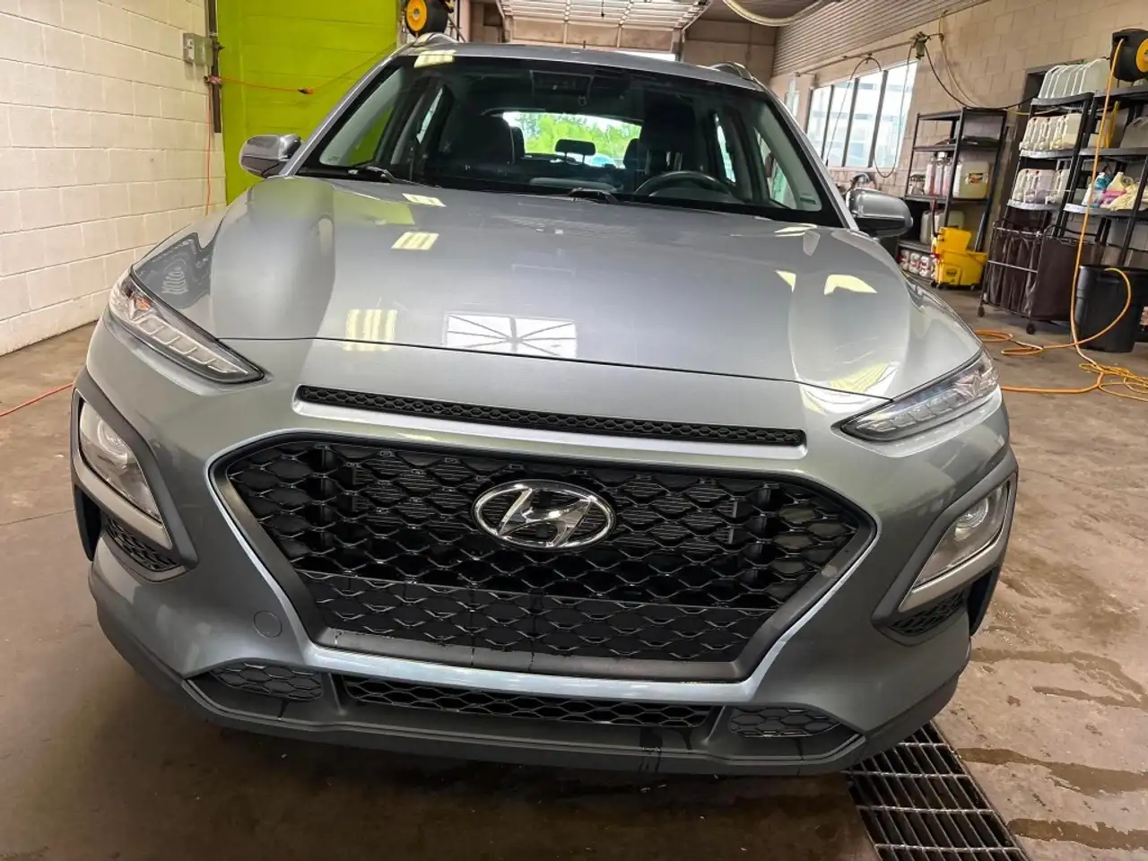 Hyundai KONA снимка Hyundai KONA