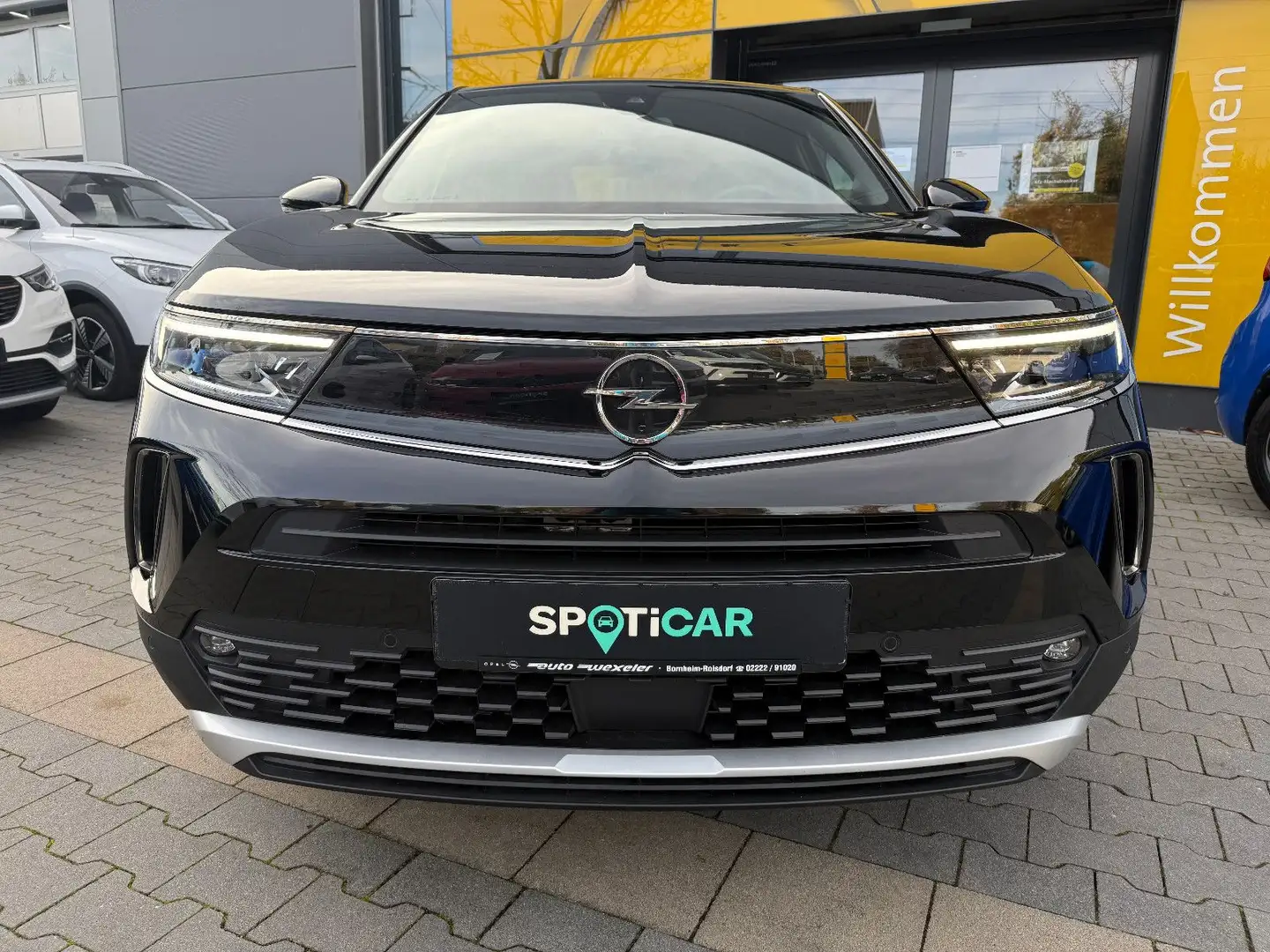 Opel Mokka-E Ultimate,Leder, Matrix,ACC,Allwetter Schwarz - 2