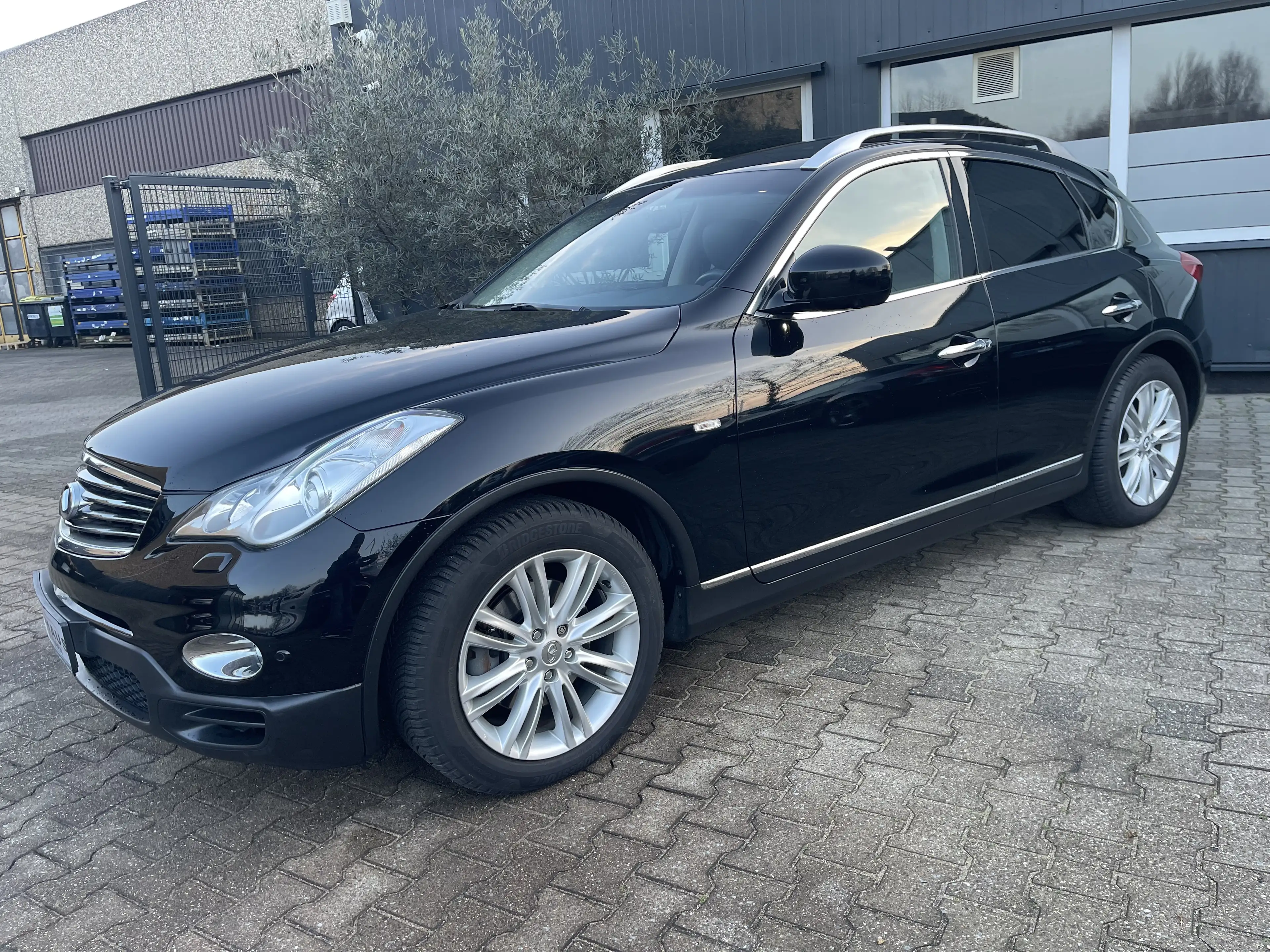Infiniti EX30 d V6 AWD SUV Automatik Voll Top Gepflegt S-Heft — photo 6