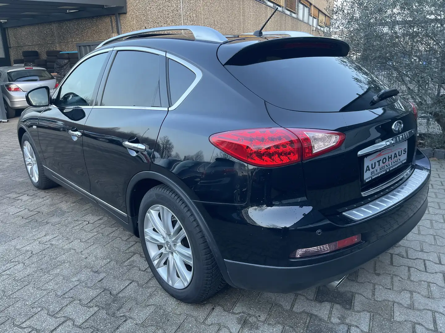 Infiniti EX30 d V6 AWD SUV Automatik Voll Top Gepflegt S-Heft Schwarz - 2