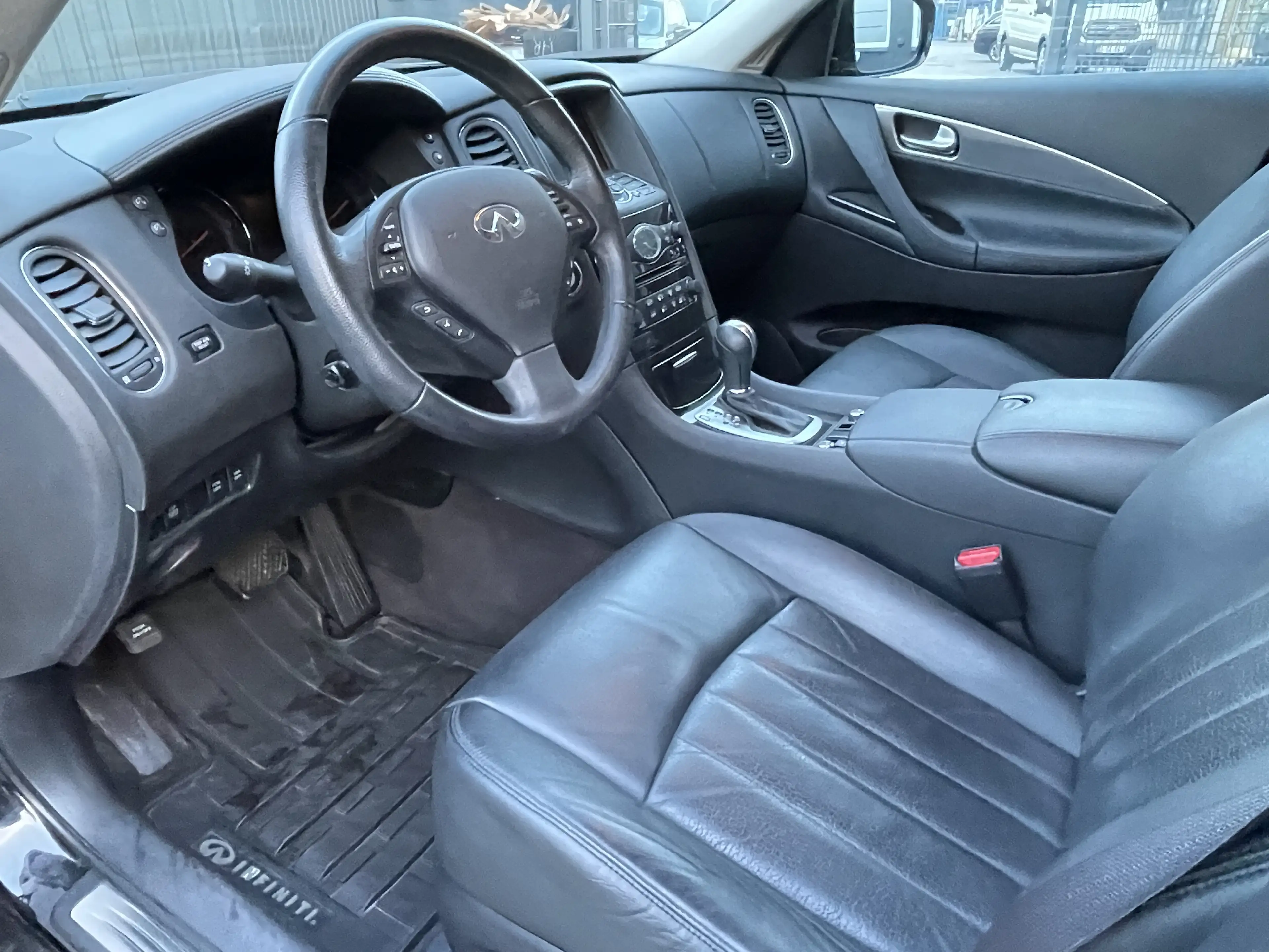 Infiniti EX30 d V6 AWD SUV Automatik Voll Top Gepflegt S-Heft — photo 4