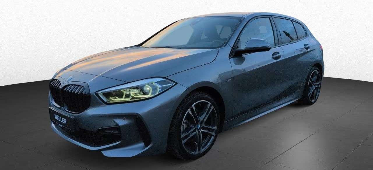 BMW 118 d Msport auto Shadow line 2023 150cv 18"