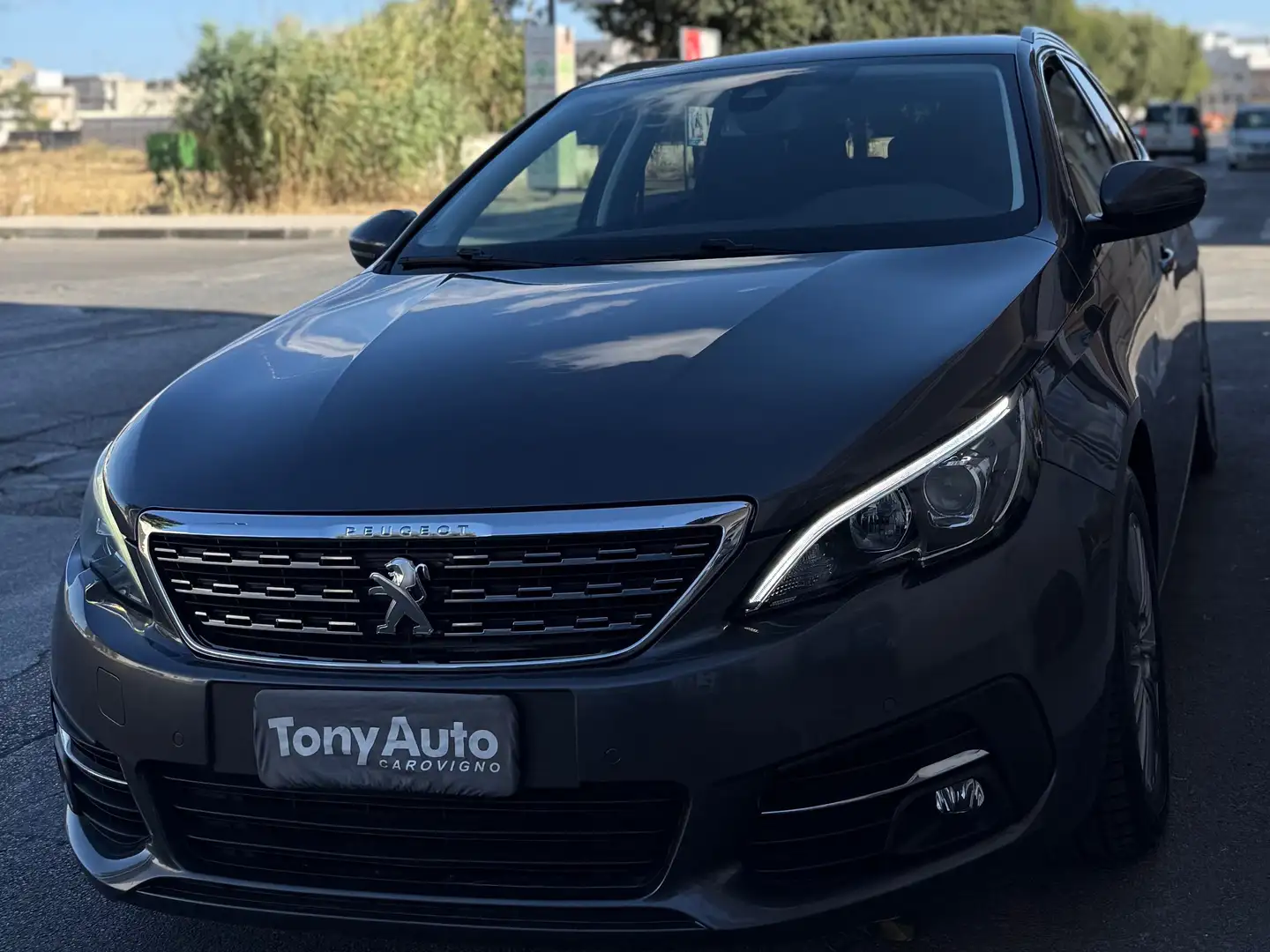 Peugeot 308 308 SW 1.5 bluehdi Allure Pack NAVI,TELECAMERA,LED Grigio - 1