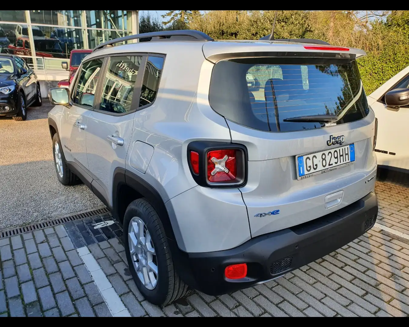Jeep Renegade 1.3 T4 190CV PHEV 4xe AT6 Limited Argent - 2