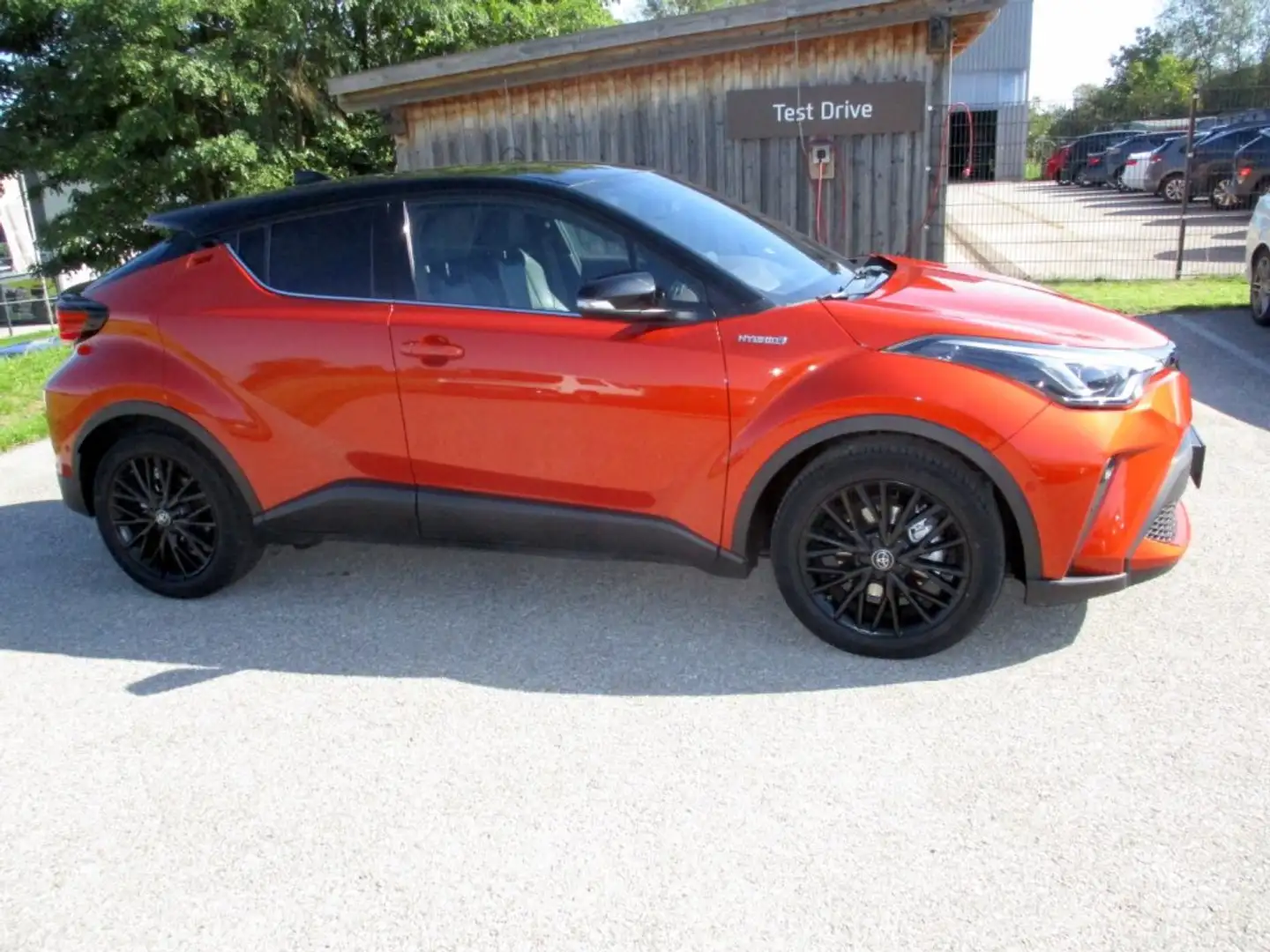 Toyota C-HR 2,0 HSD C-UORE - AHK Schwarz - 2