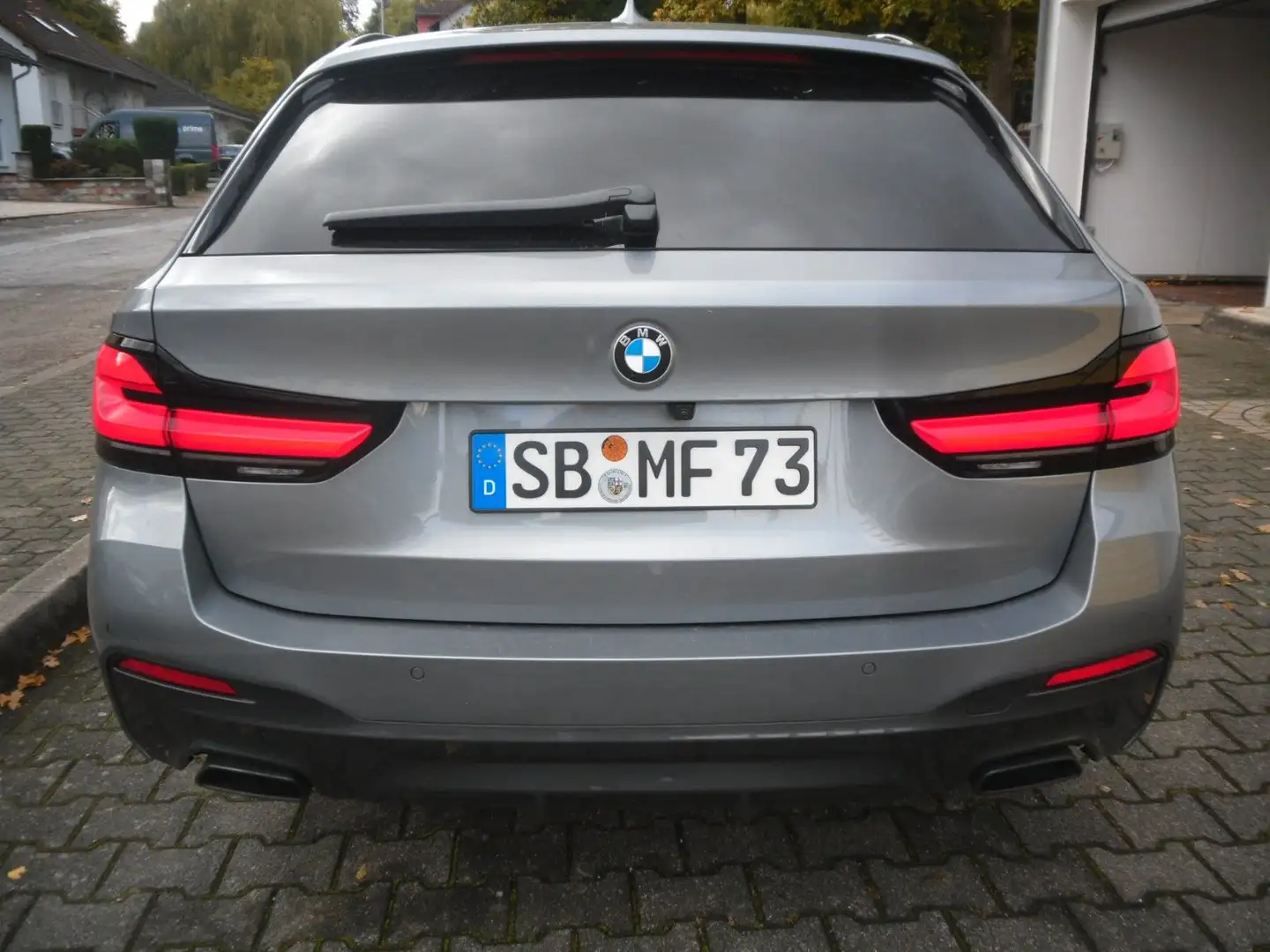 BMW 530 Touring 530 d xDrive M Sport 15000KM Leder G31 Grau - 2