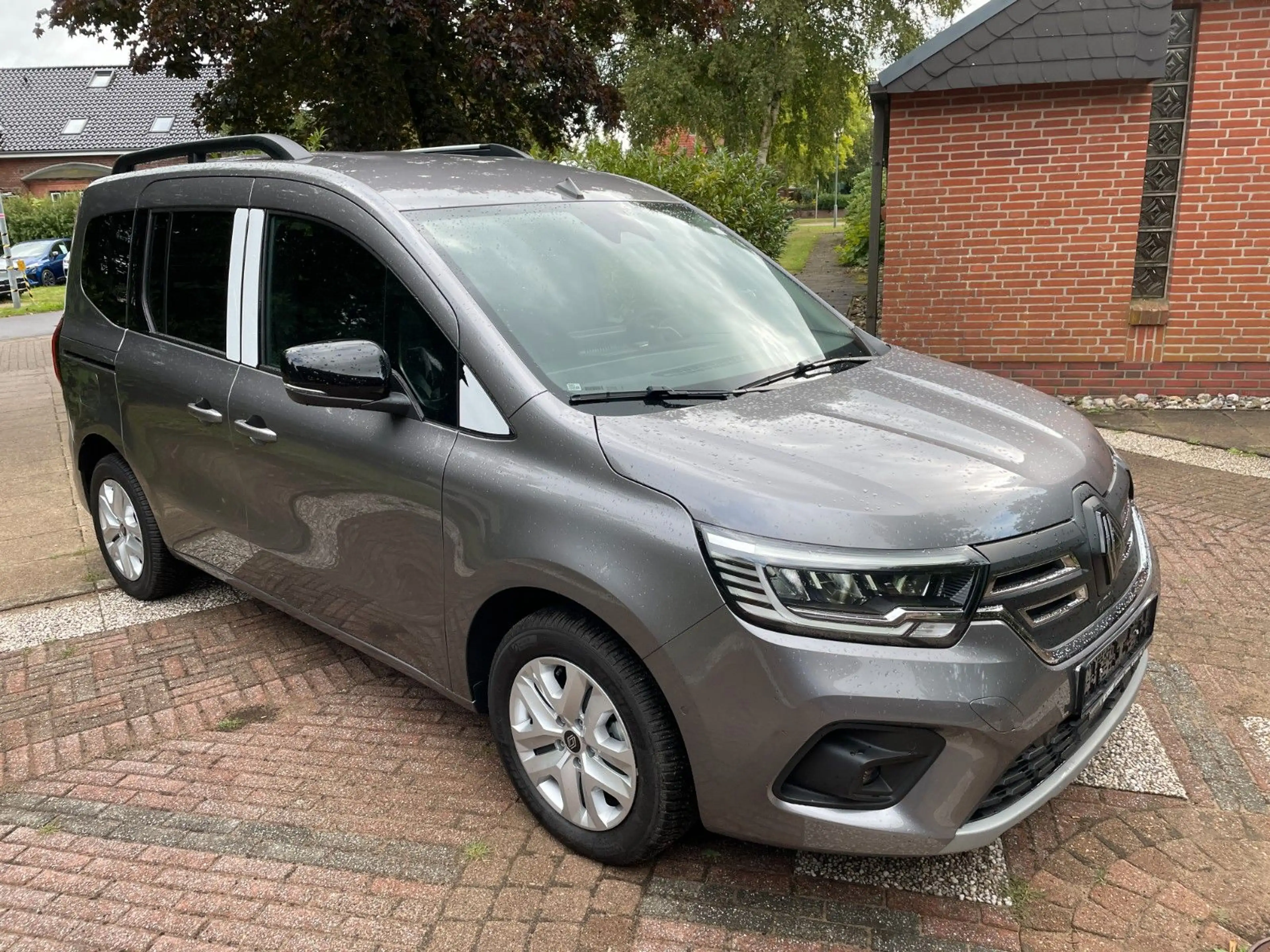 Renault Kangoo III E-Tech Electric Techno — photo 11