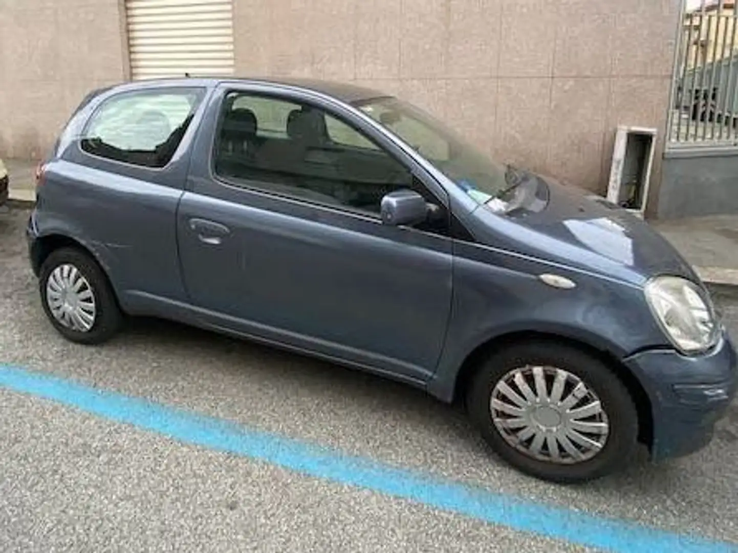 Toyota Yaris Yaris I 2003 3p 1.0 Blue - 1