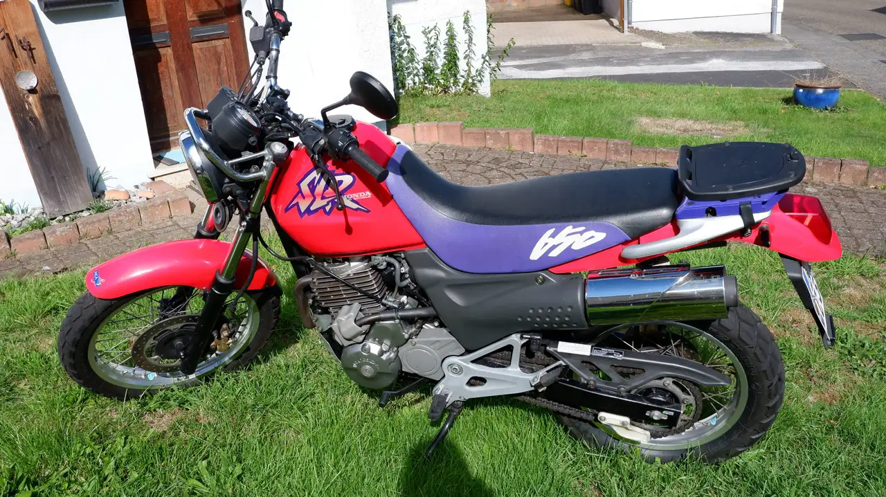 Honda SLR 650