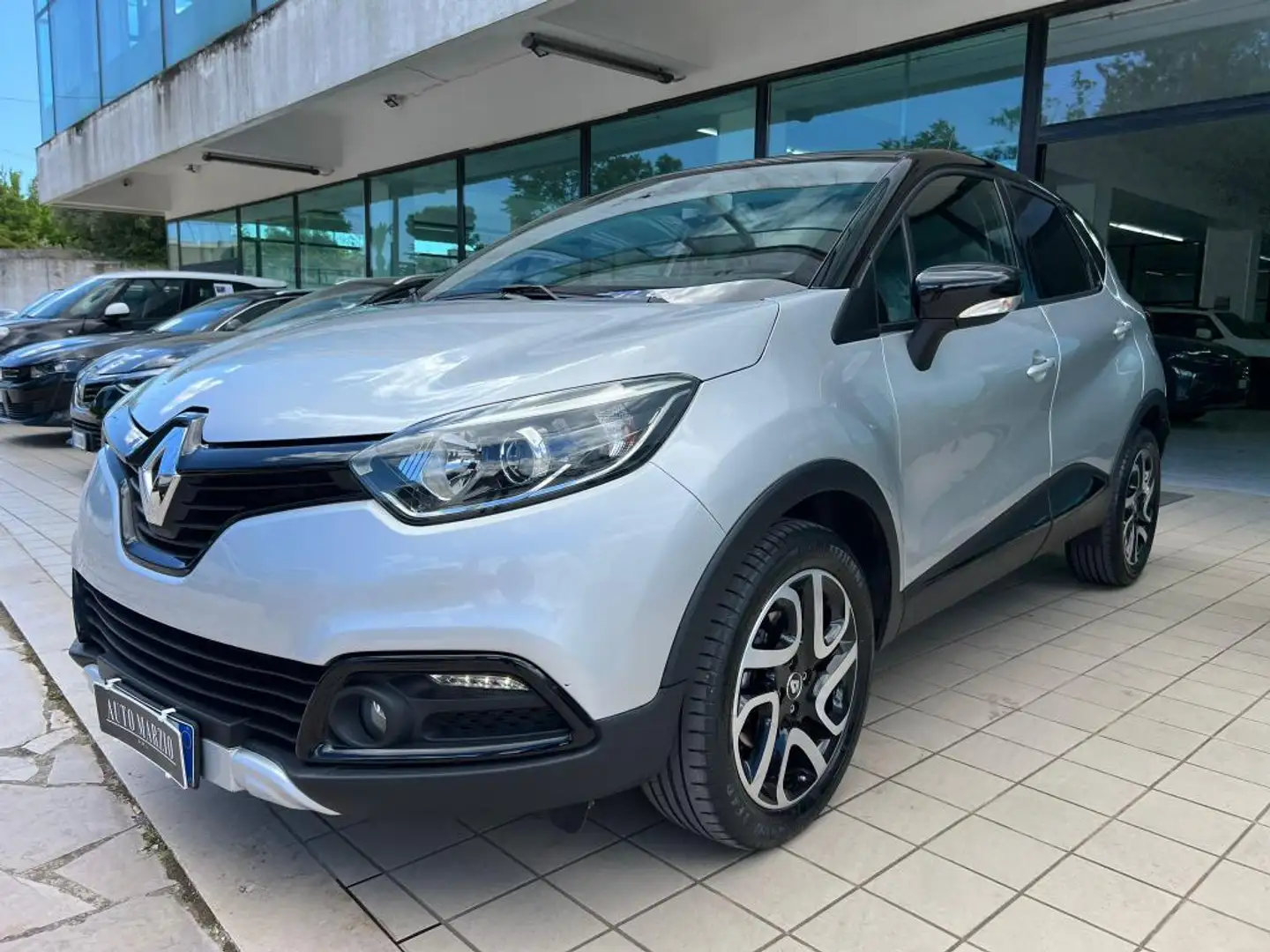 Renault Captur 1.5 dci Intens (energy r-link) 90cv E6 N1 !! - 1
