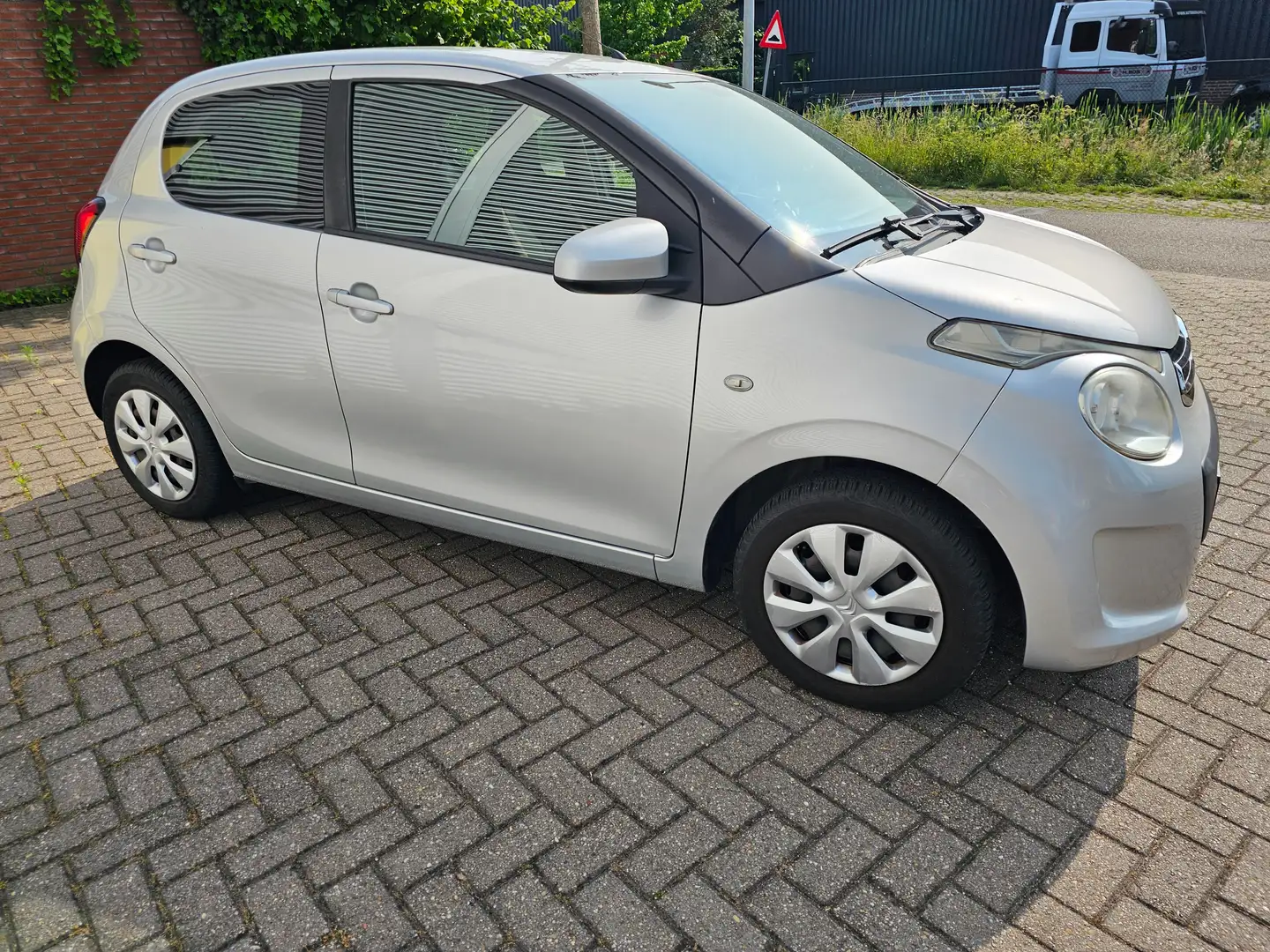 Citroen C1 C1 1.0 e-VTi Feel Zilver - 2