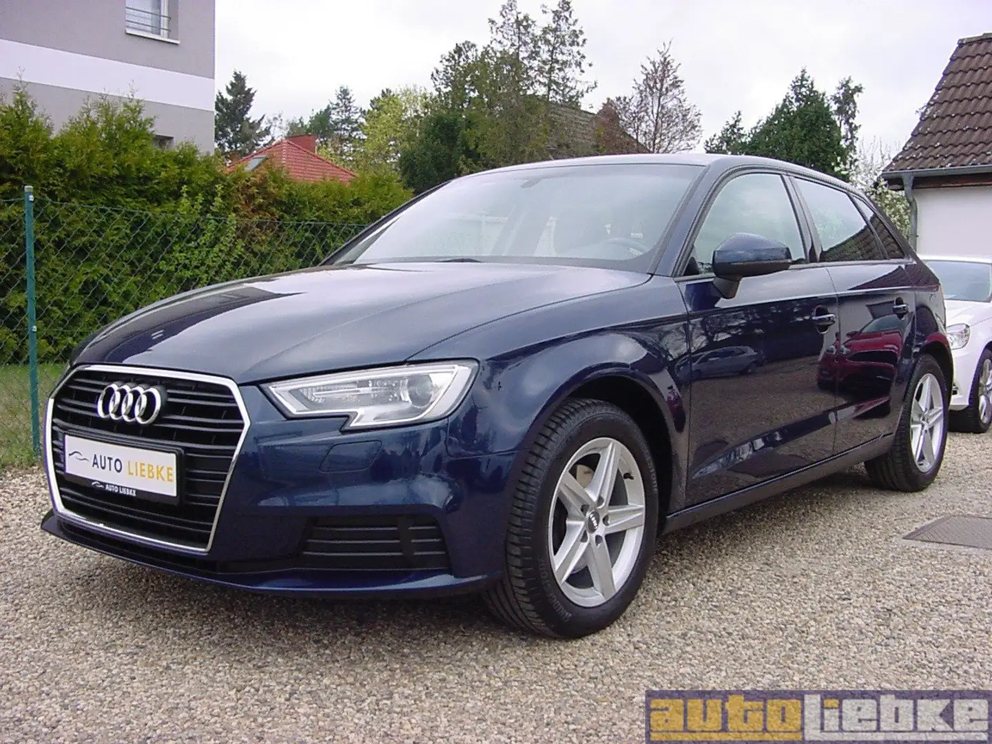 Audi A3 1.4 SPORTBACK NAVI,XEN,STDHZG,LEDER,BT,1.HD!! Azul - 1