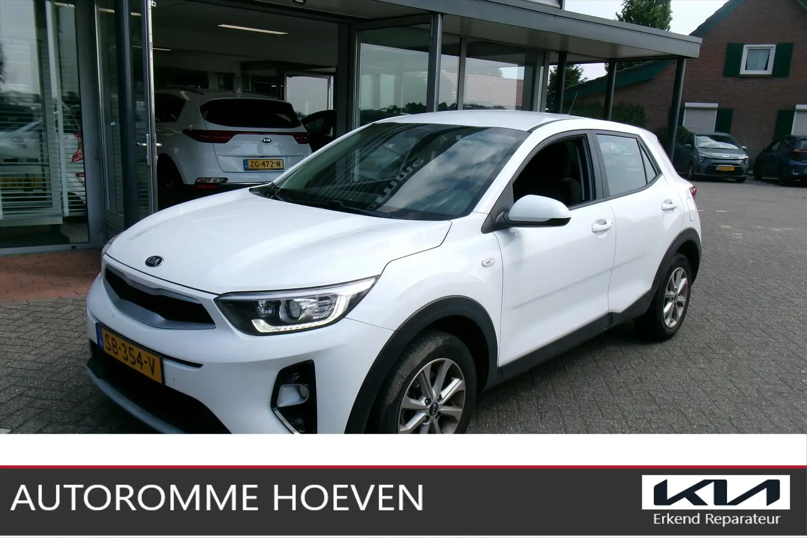 Kia Stonic 1.2 MPi ComfortPlusLine Navigator Org. Ned. 4-cili Blanco - 1