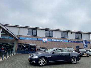 3.0D V6 Aut 202kw | Premium Luxury | Leer