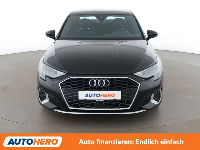 Audi A3 view 9