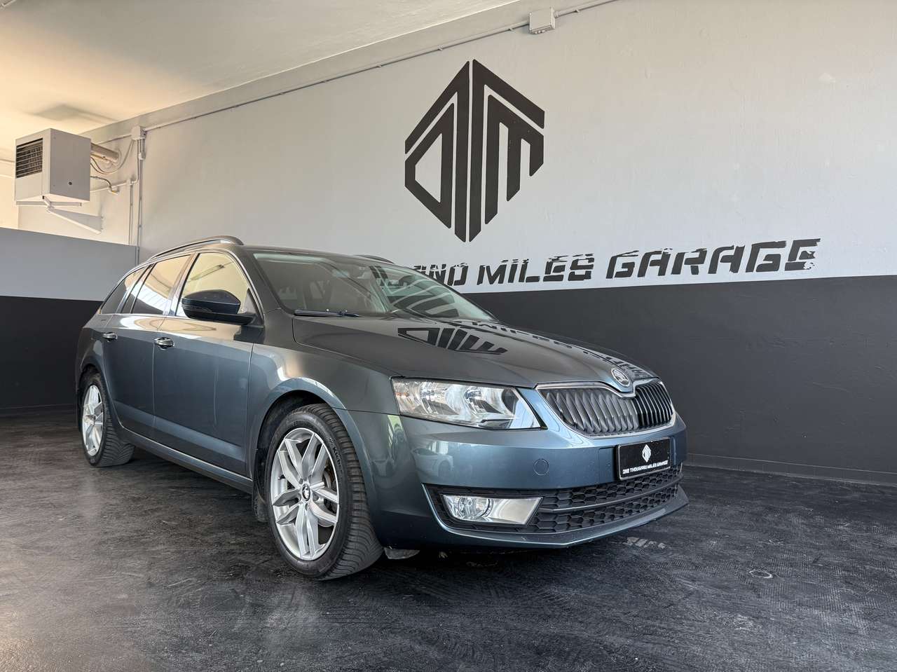Skoda Octavia SW 1.6 tdi Executive 110cv DISTRIBUZIONE NUOVA GOMME NUOVE