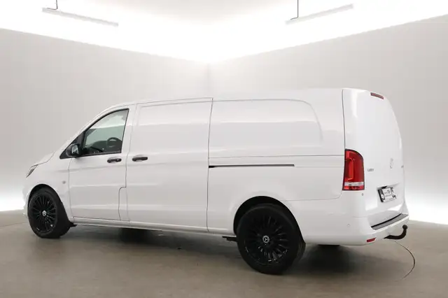 Mercedes-Benz Vito view 7