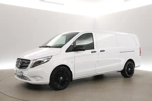Mercedes-Benz Vito view 9