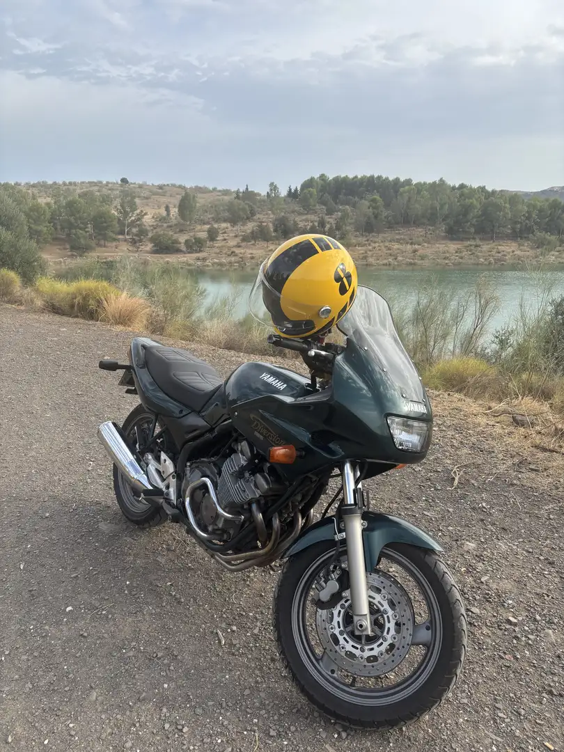 Yamaha XJ 600 Verde - 2