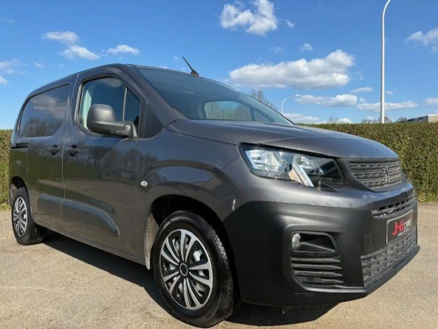 Peugeot Partner LICHTE VRACHT*AIRCO/CC/GPS/3ZIT/SENSORS/FULL! Grijs - 2