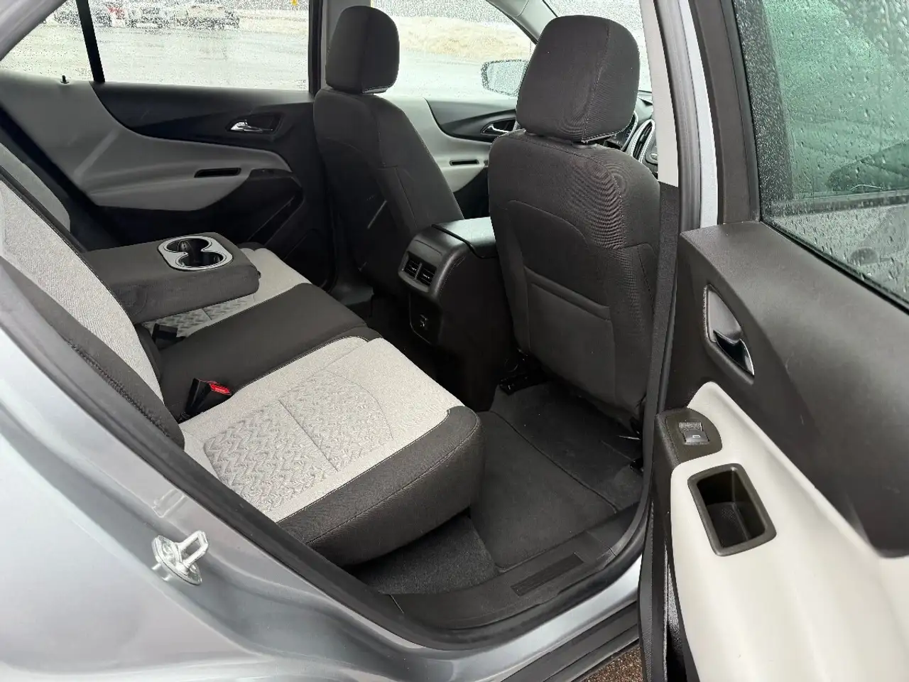 Chevrolet Equinox photo Chevrolet Equinox