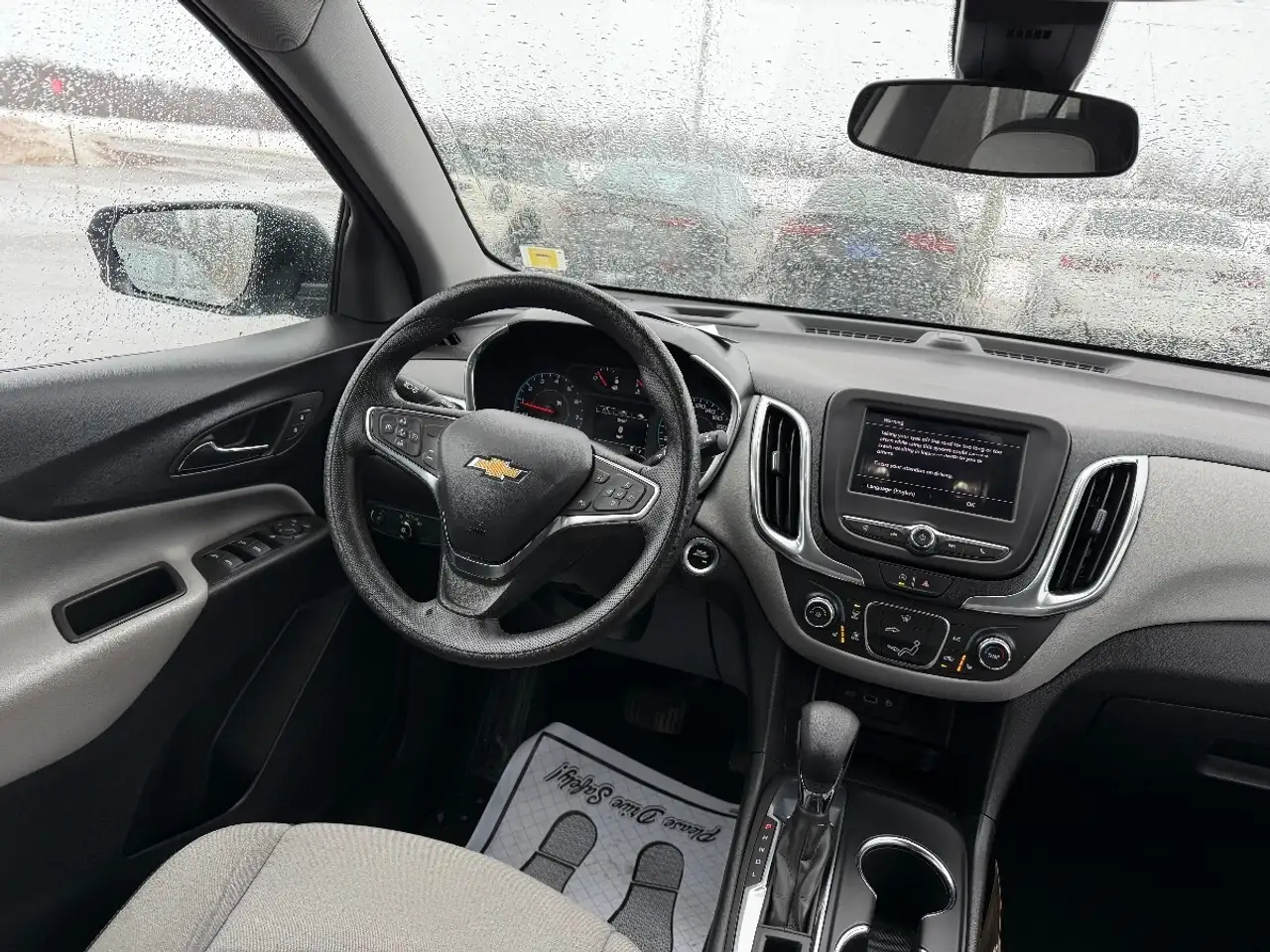 Chevrolet Equinox photo Chevrolet Equinox