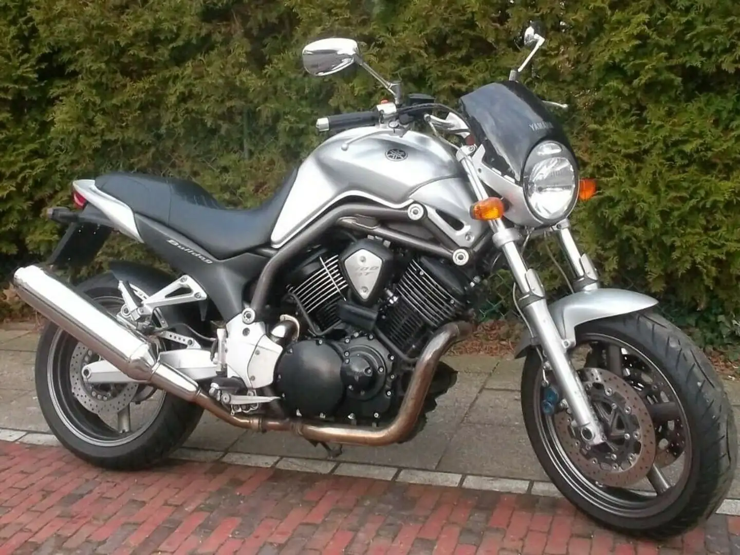 Yamaha BT 1100 Bulldog - 2