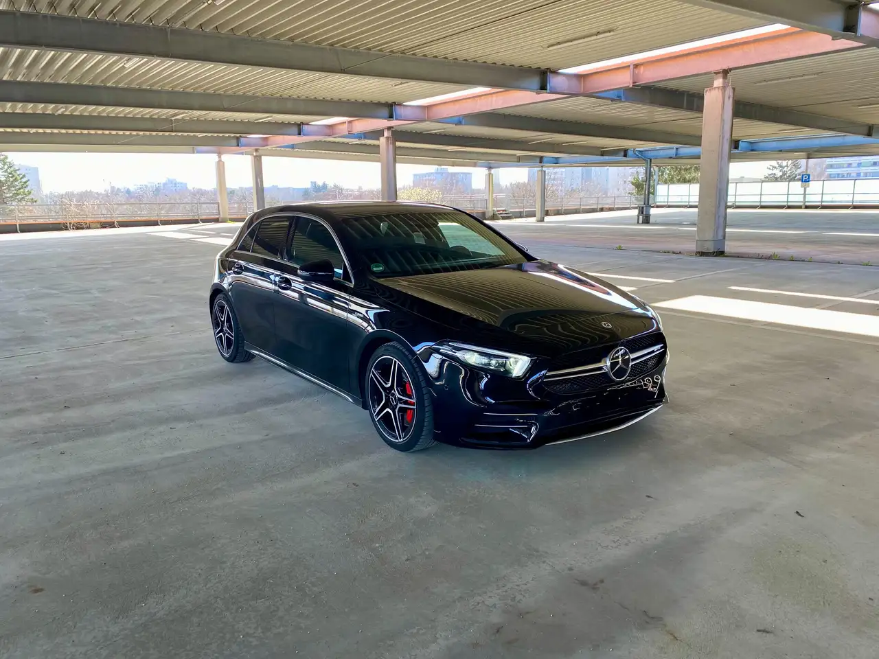 Mercedes-Benz A 35 AMG