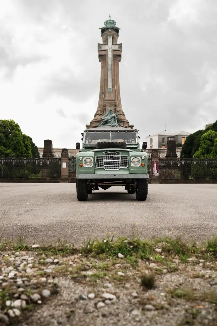 Land Rover Series 109 Verde - 2