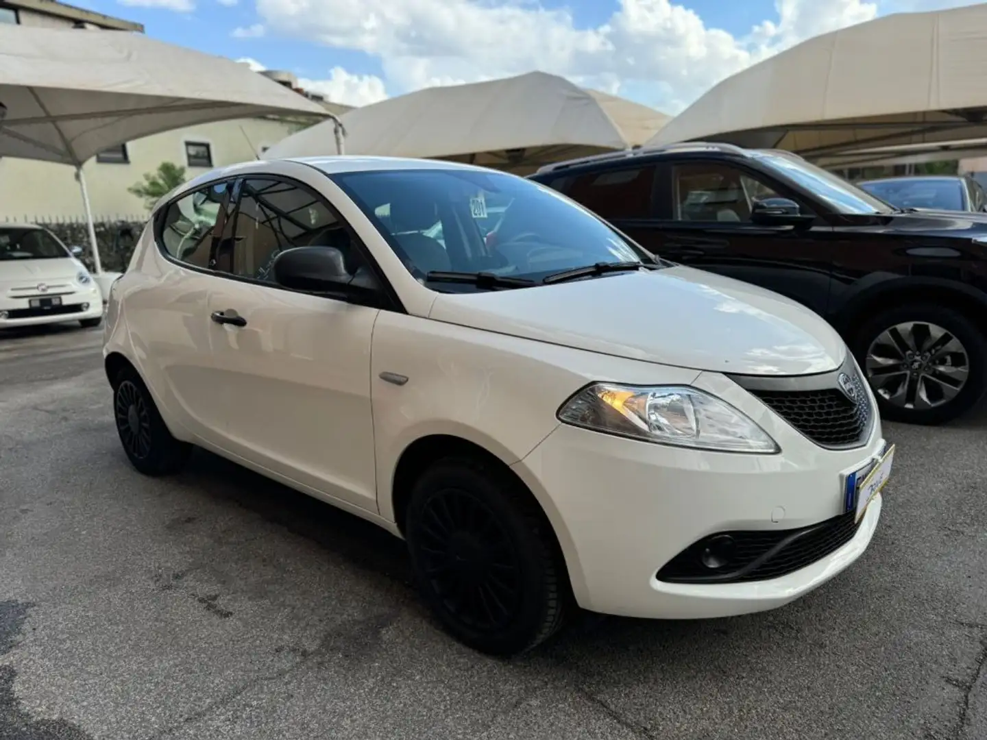 Lancia Ypsilon 1.2 69 CV 5 porte Elefantino Blu+gpl Bianco - 1