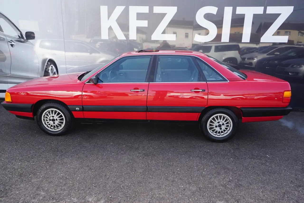 Audi 100 Oldtimer, foto 6