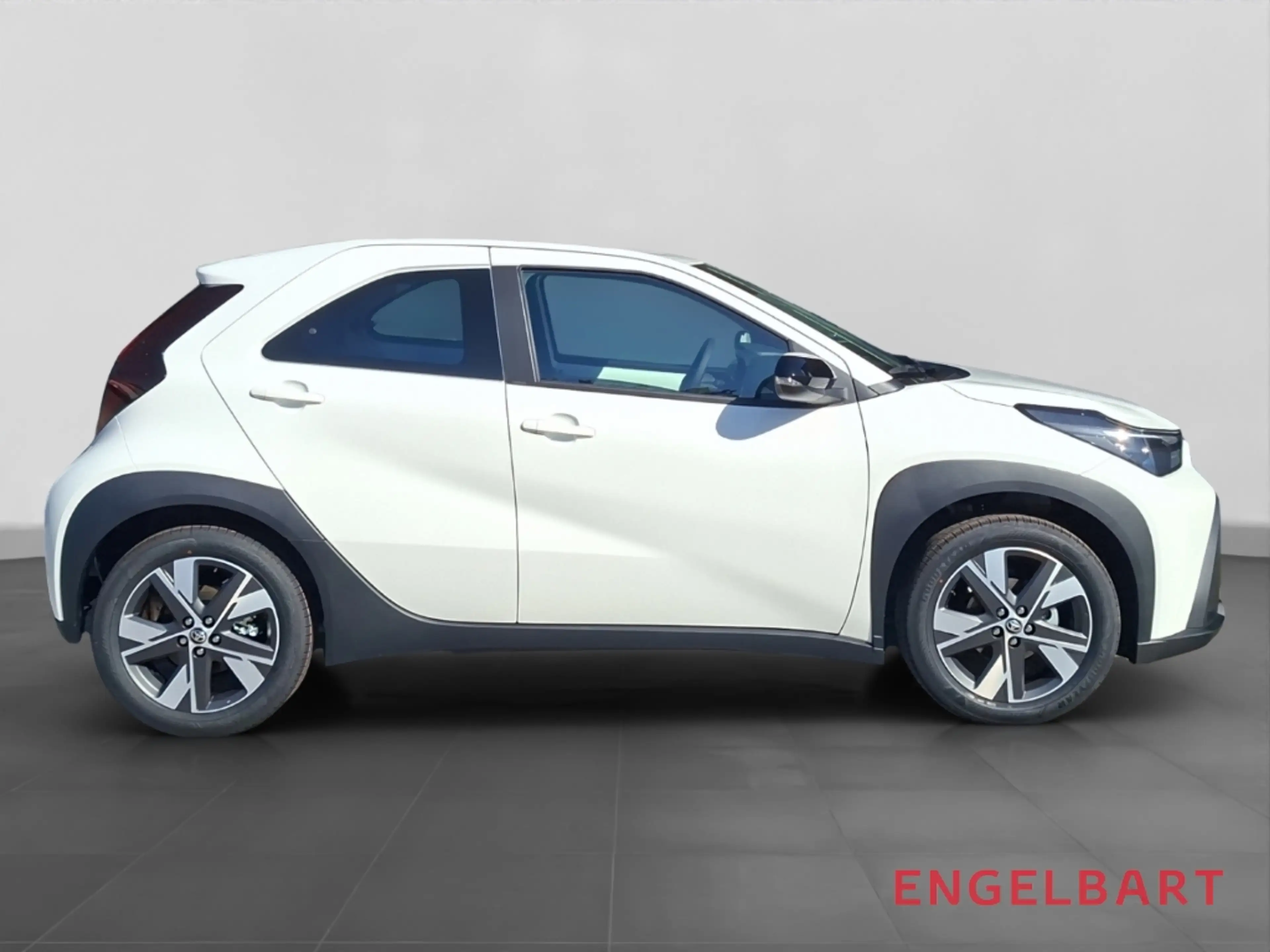 Toyota Aygo X 1.5 Hybrid Active Sitzheizung — photo 5