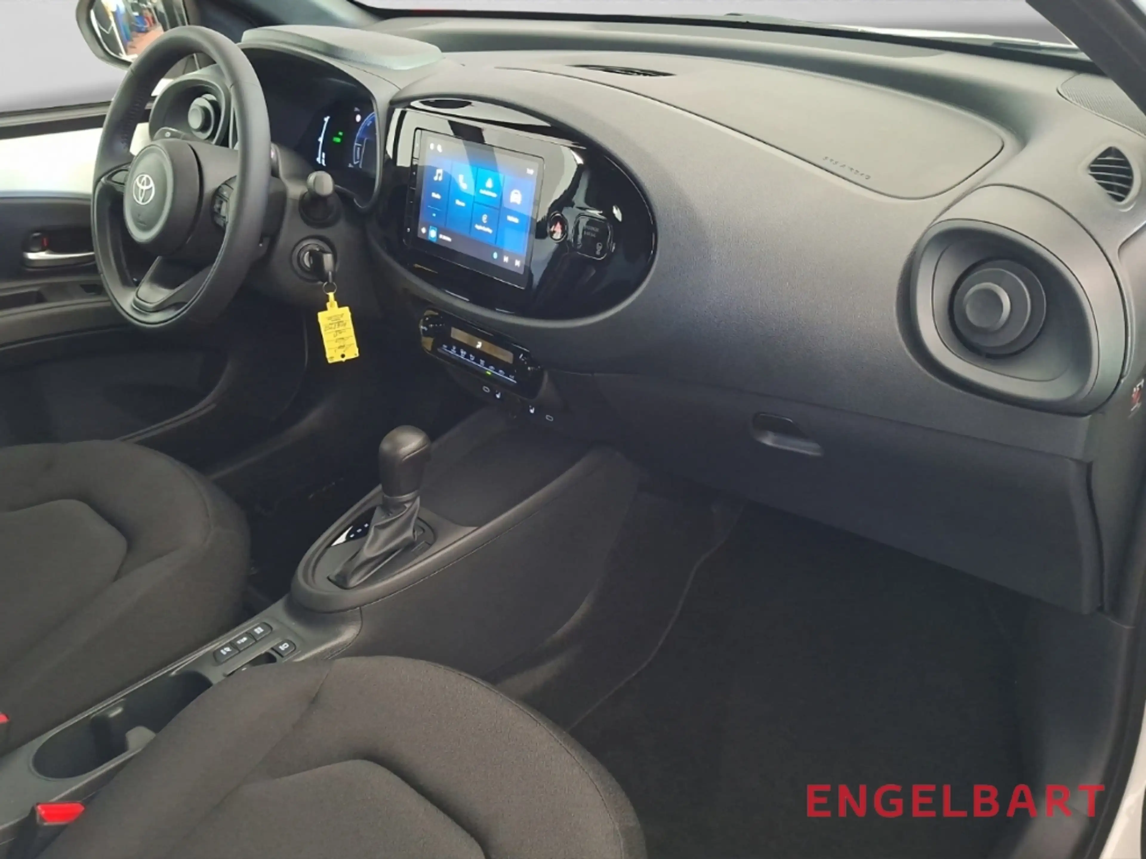 Toyota Aygo X 1.5 Hybrid Active Sitzheizung — photo 11
