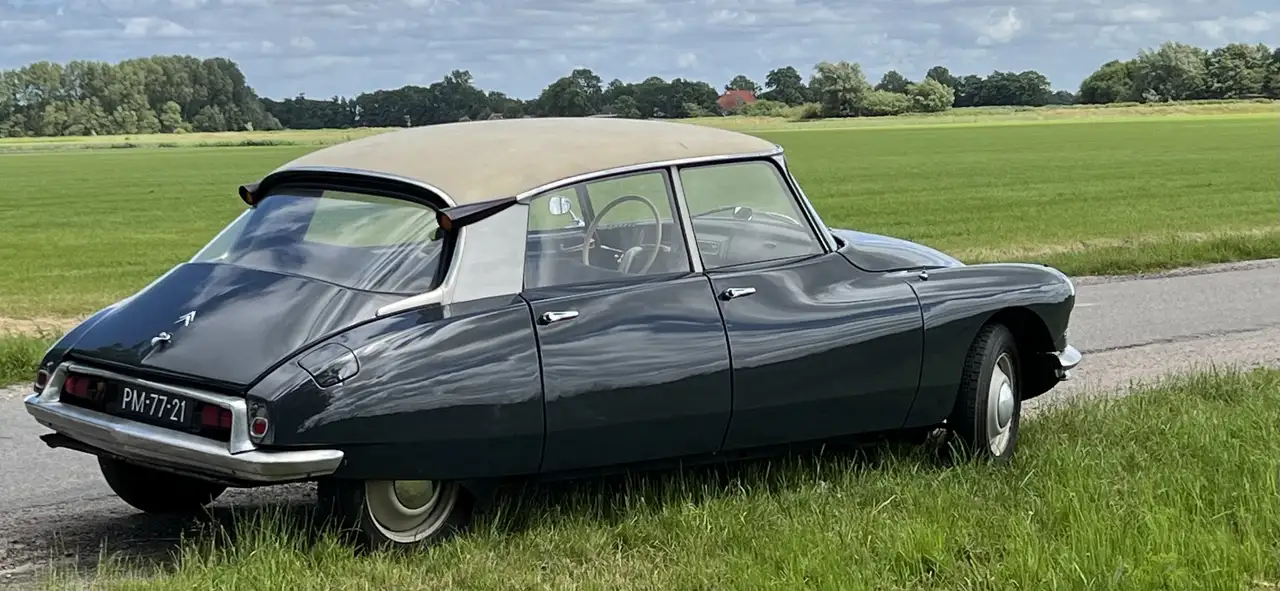 Citroen DS ID19 In Ongerestaureerde staat., foto 11