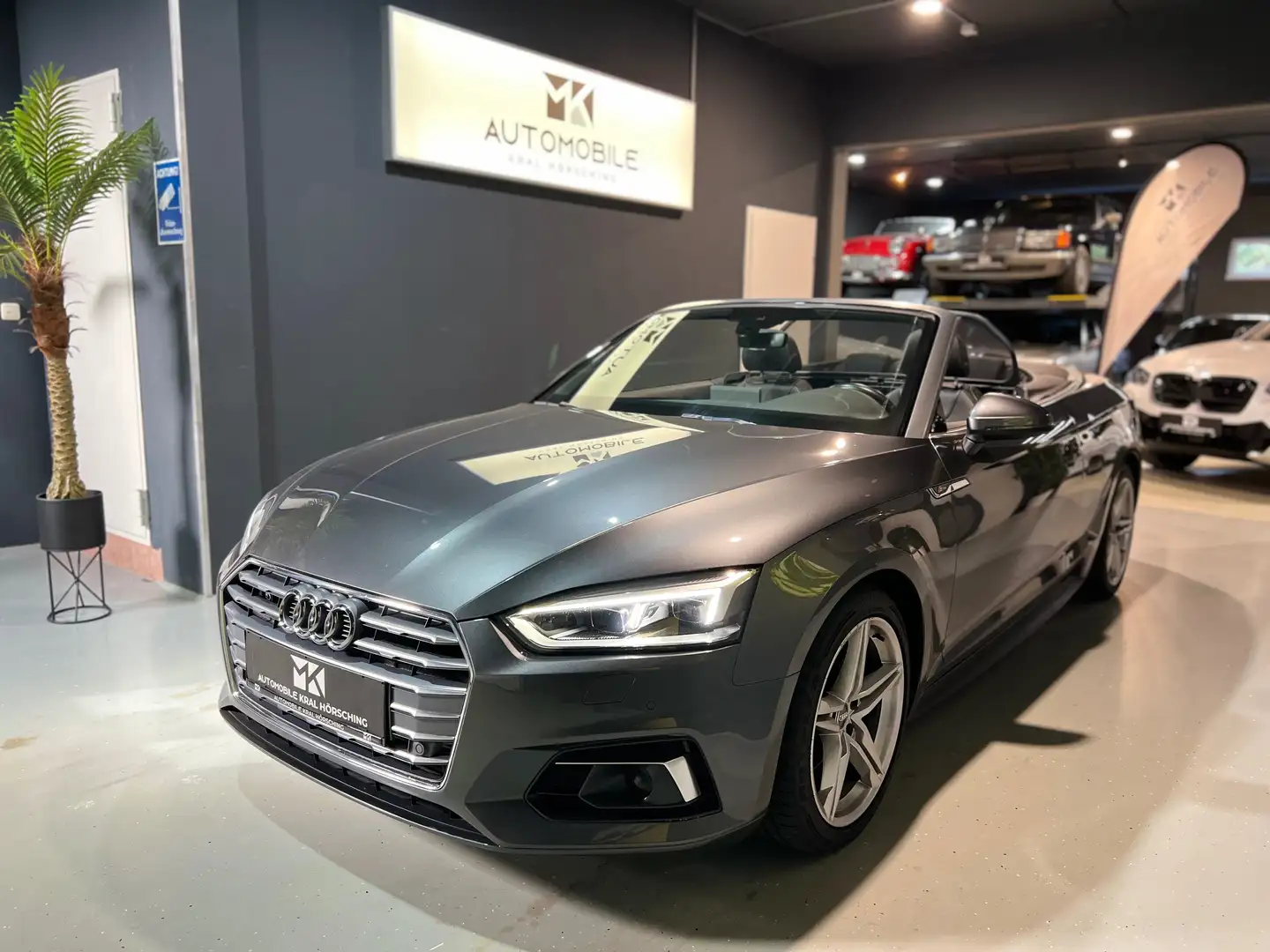Audi A5 Cabrio 2,0 TFSI sport S-tronic*PDC*SITZHEIZUNG*NAV Grau - 1