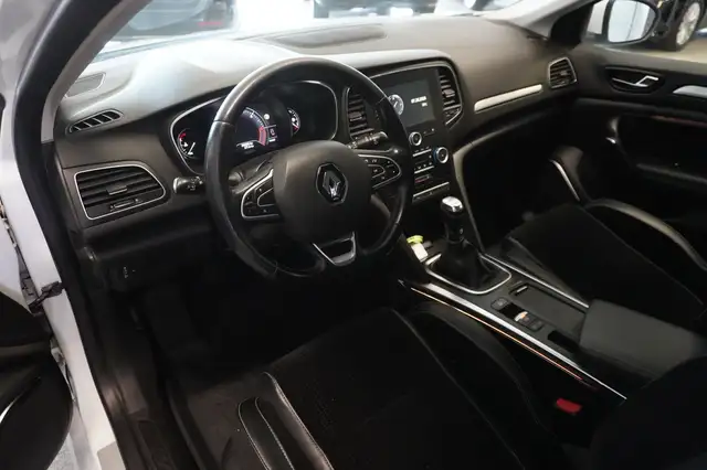 Renault Megane view 7