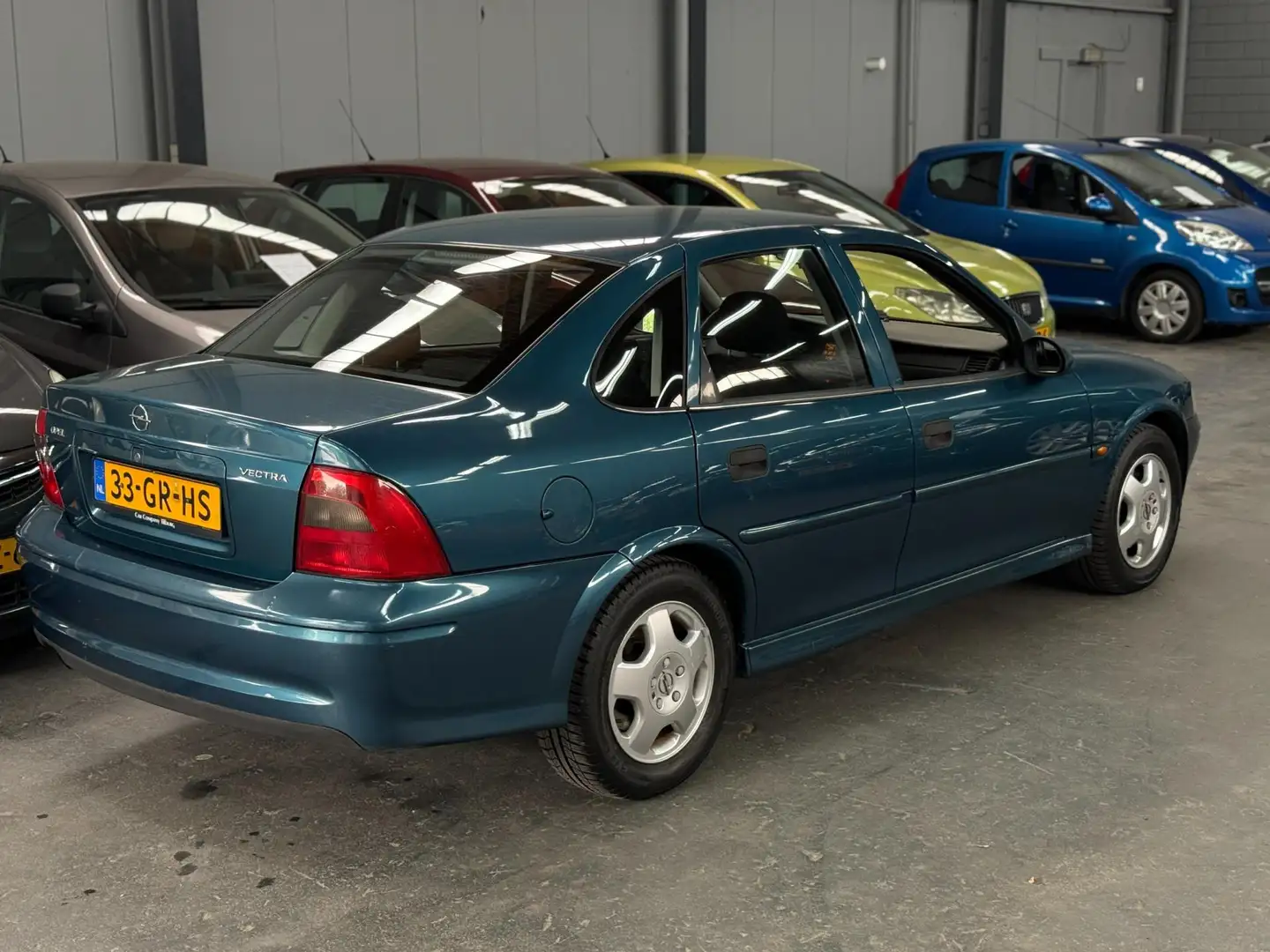 Opel Vectra 1.6-16V Business Edition APK NAP Bleu - 2